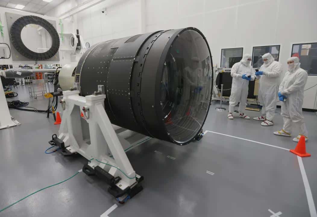 JAMES WEB SPACE TELESCOPE